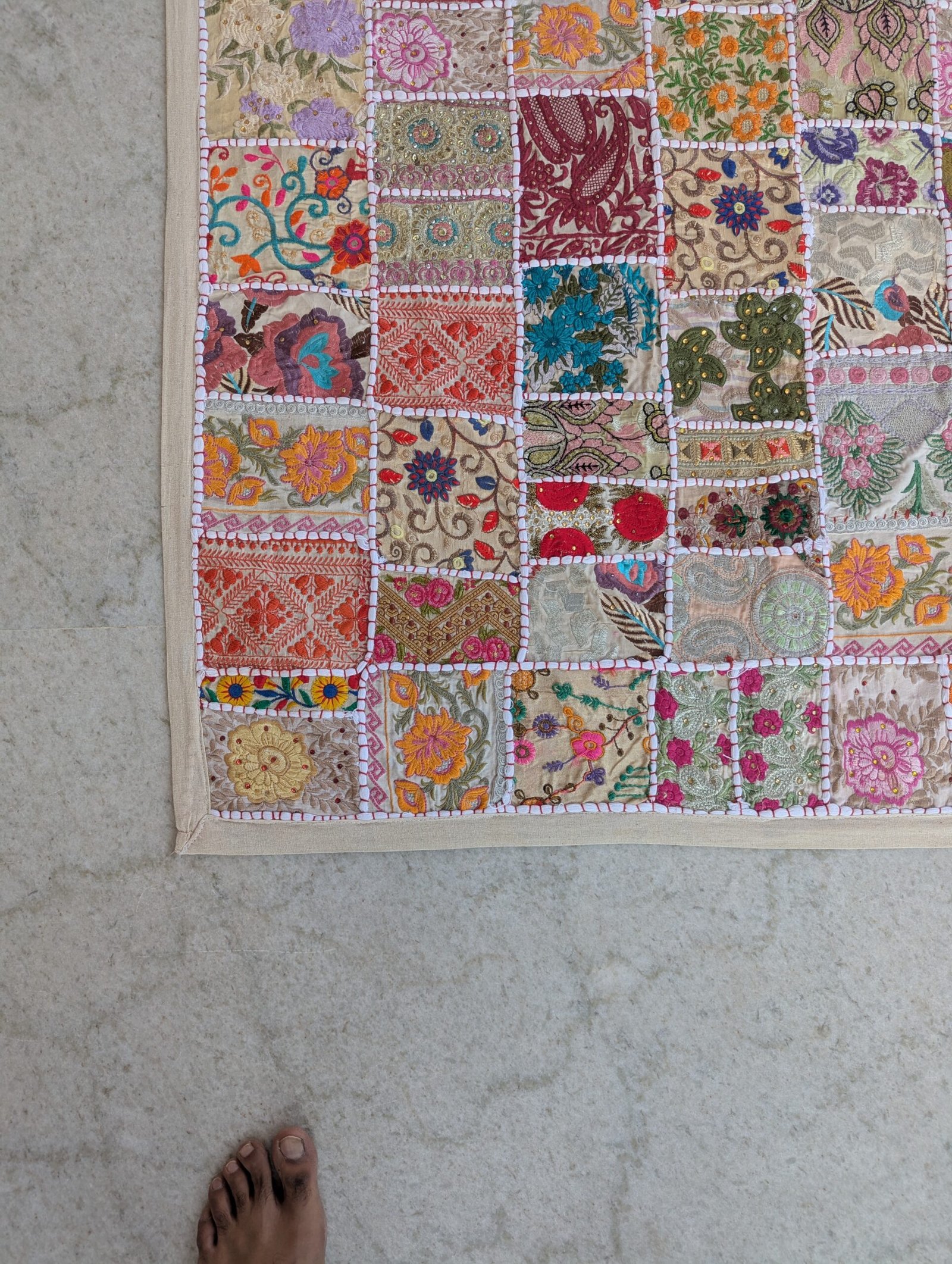 Handmade Patchwork Wall Hanging – Beige Embroidered Tapestry Quilt (40*60 Inches) - Image 3