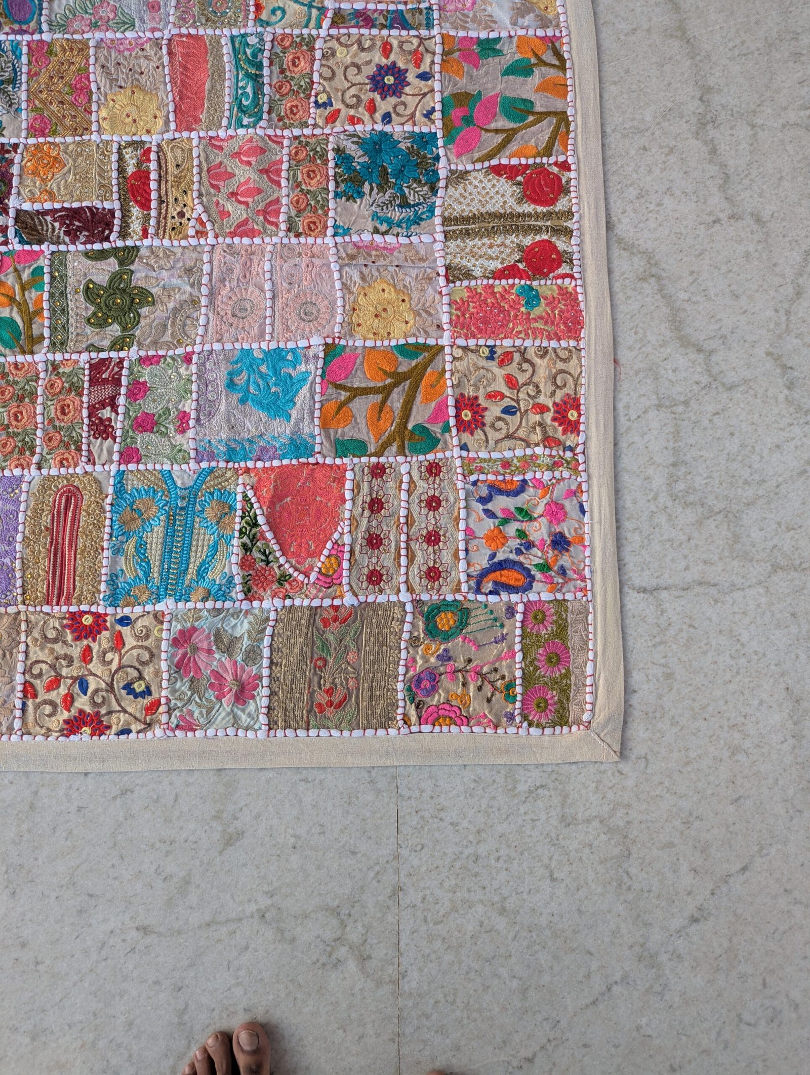 Handmade Patchwork Wall Hanging – Beige Embroidered Tapestry Quilt (40*60 Inches) - Image 7